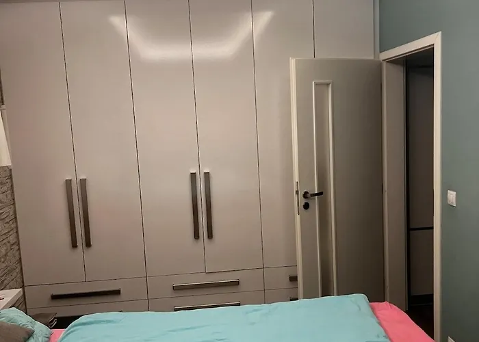 Apartman In In A Quiet Location Close To The Center *
